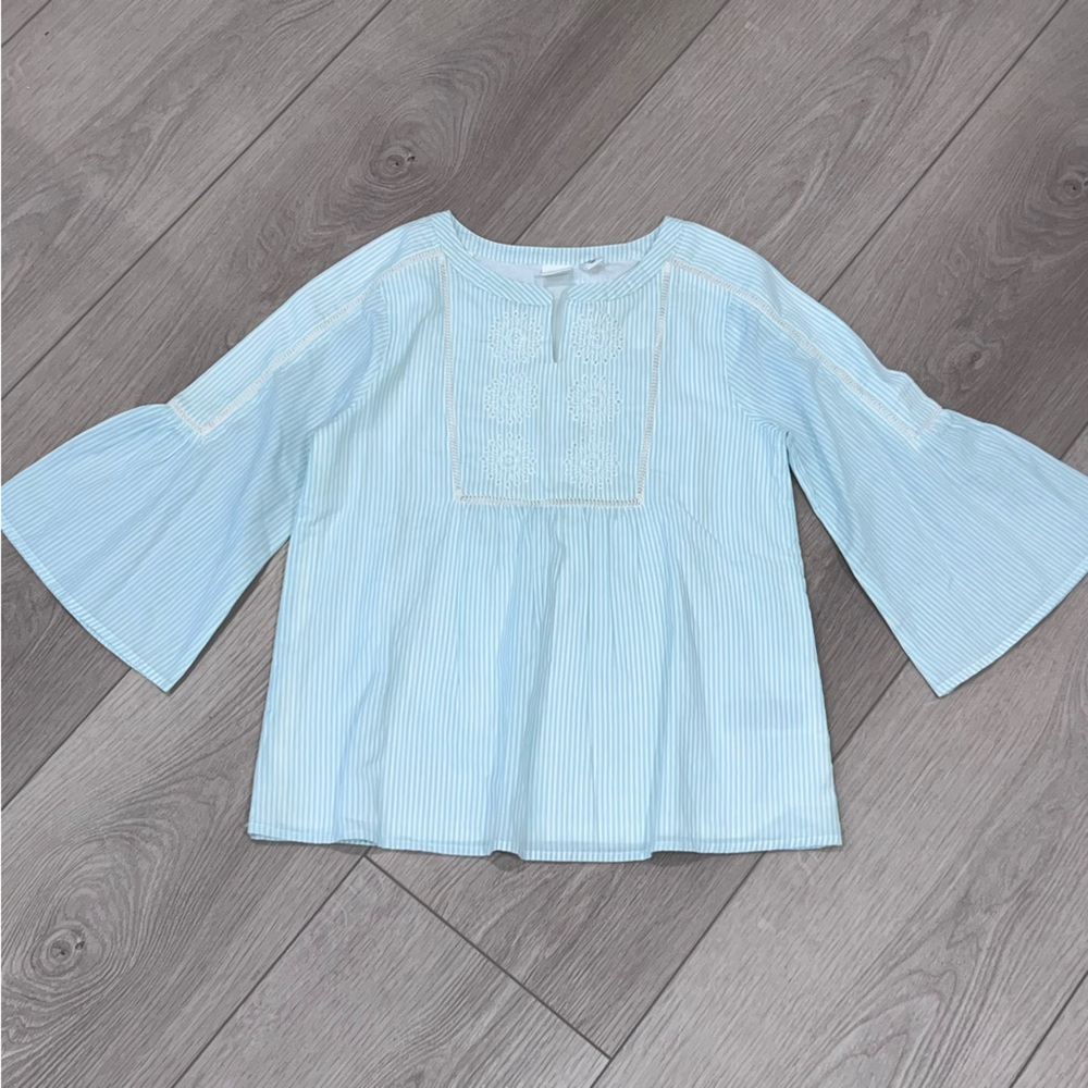 NWT Gap Cotton Embroidered Top